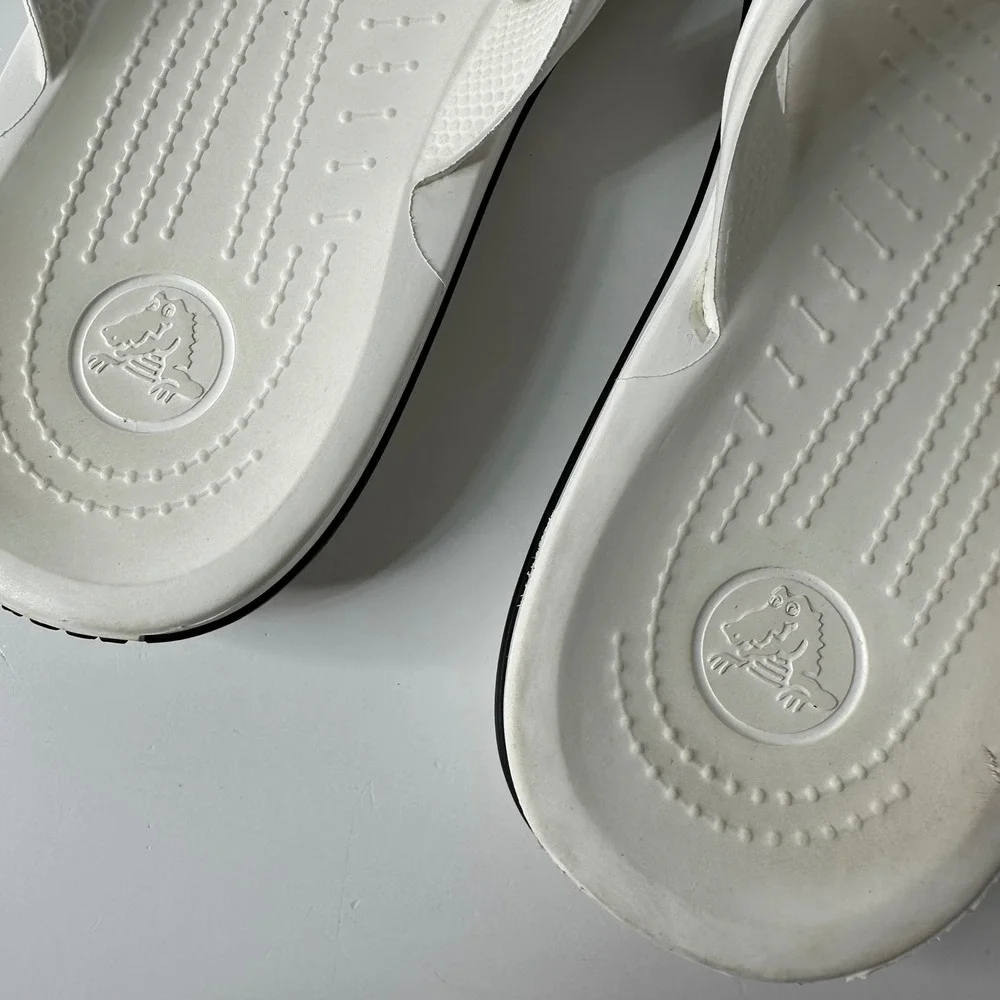 Crocs Crocband Flip Flops White Black 11033 Beach Sandals Mens 9 Womens 11